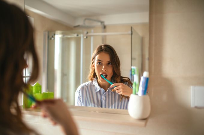 3 myths about brushing your teeth